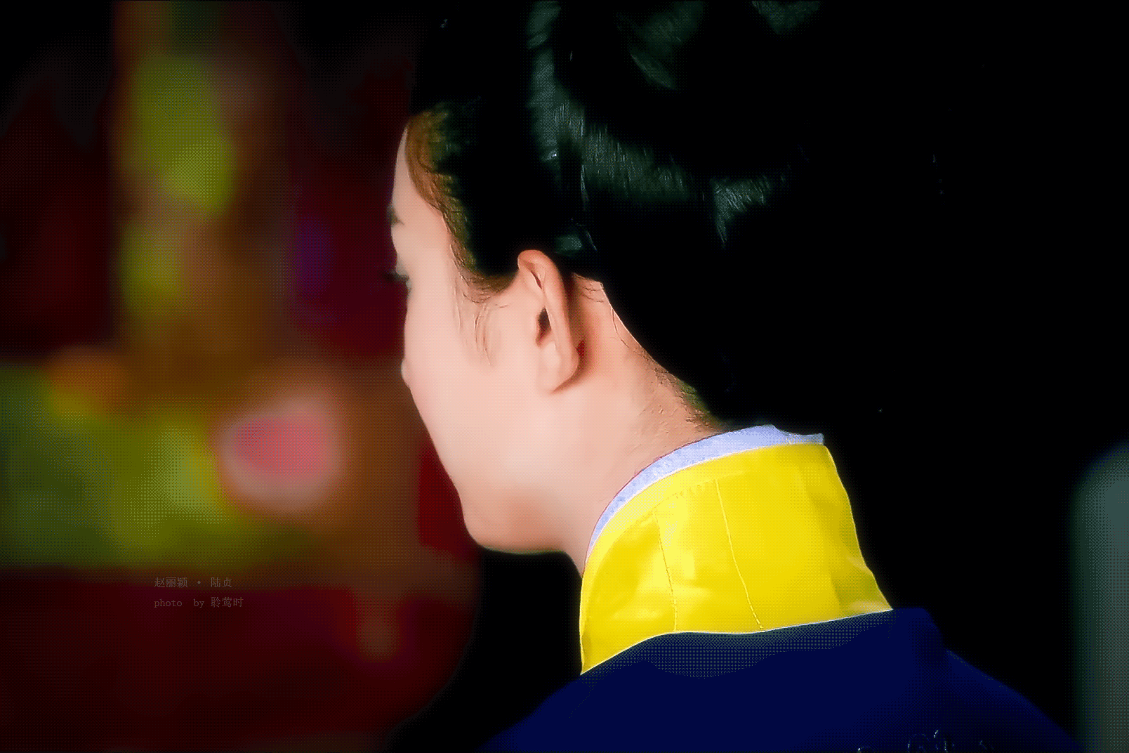丽选哪张 ​​​