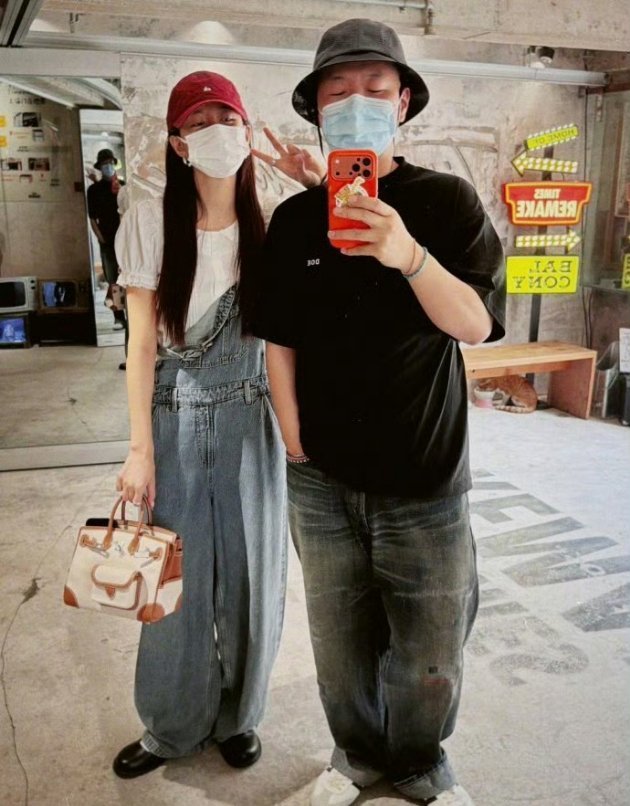 零点准时送祝福，杜海涛晒照为沈梦辰庆生，满满的仪式感💖杜海涛零点晒照为沈梦辰庆