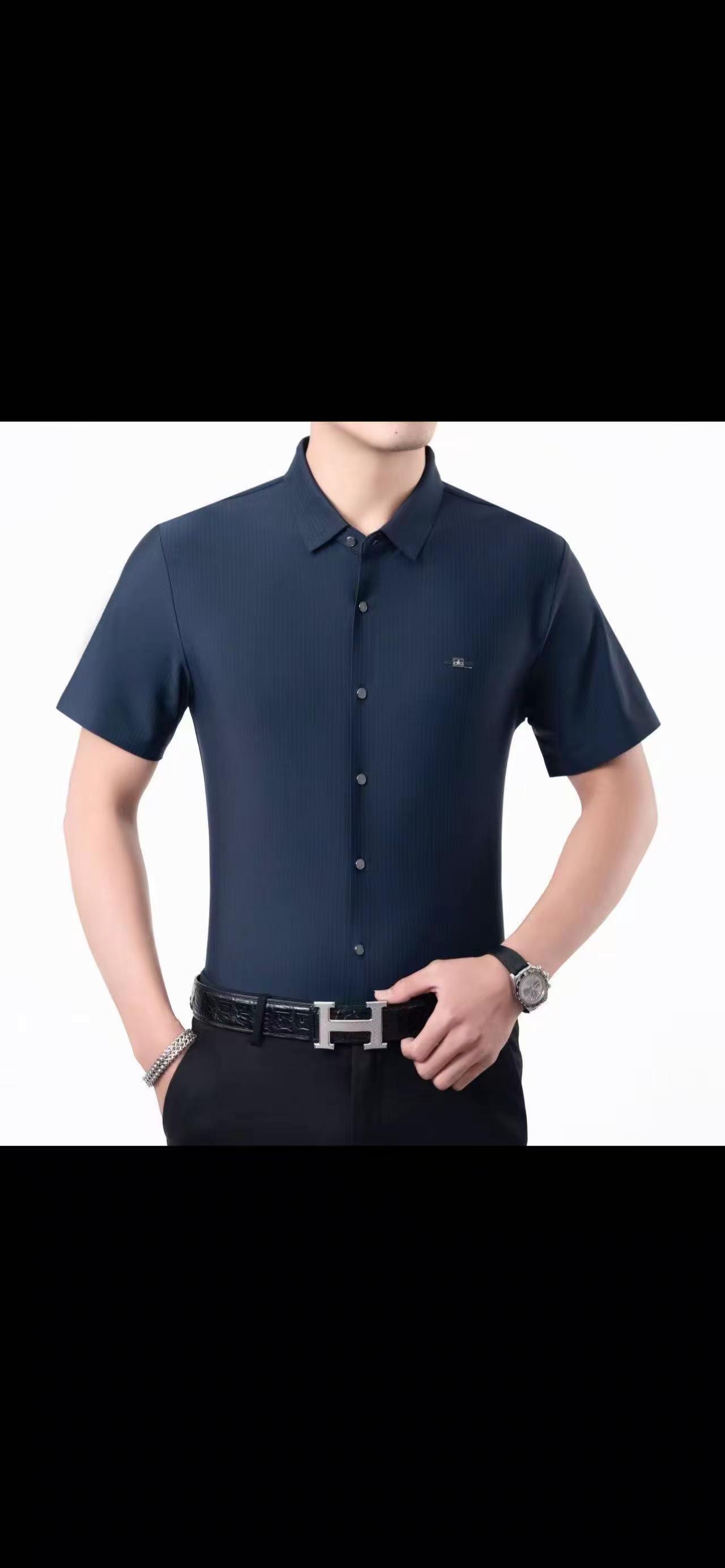 金山羽姿坊:男人的底气。是男人最起码的战袍。穿着得体是男人具备技能之一，穿出自己