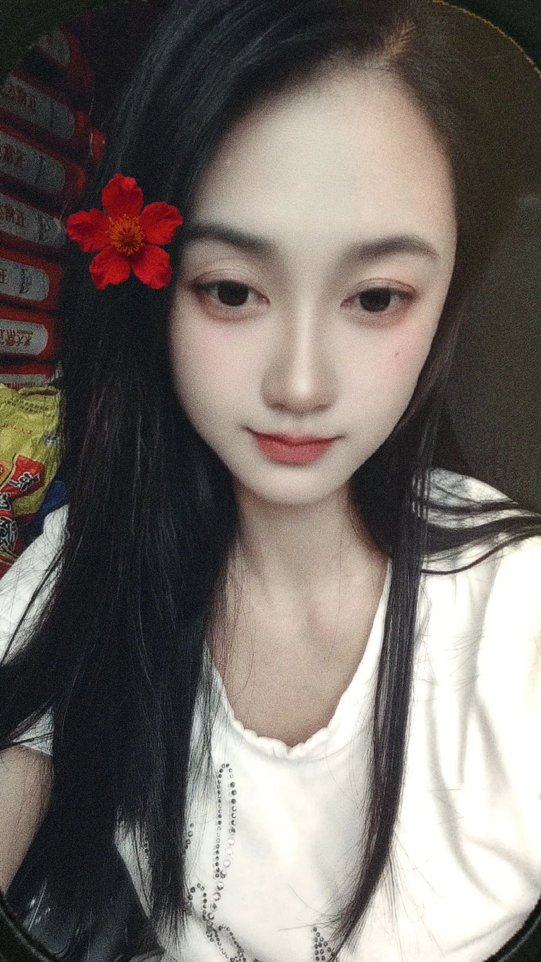 最近老是刷到欢子的歌，真想看一场演唱会
