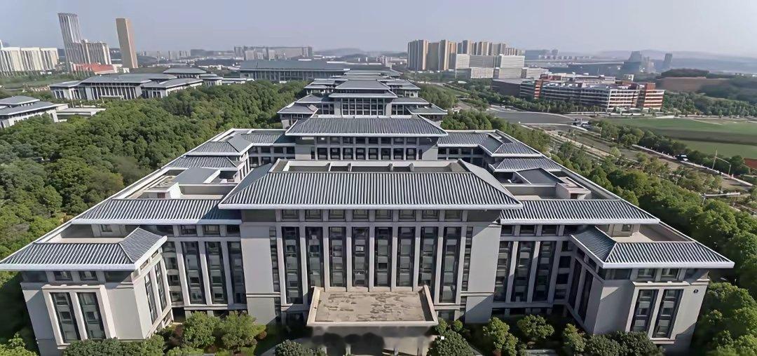 韩国青瓦台跟昆明青瓦台有什么区别？ ​​​