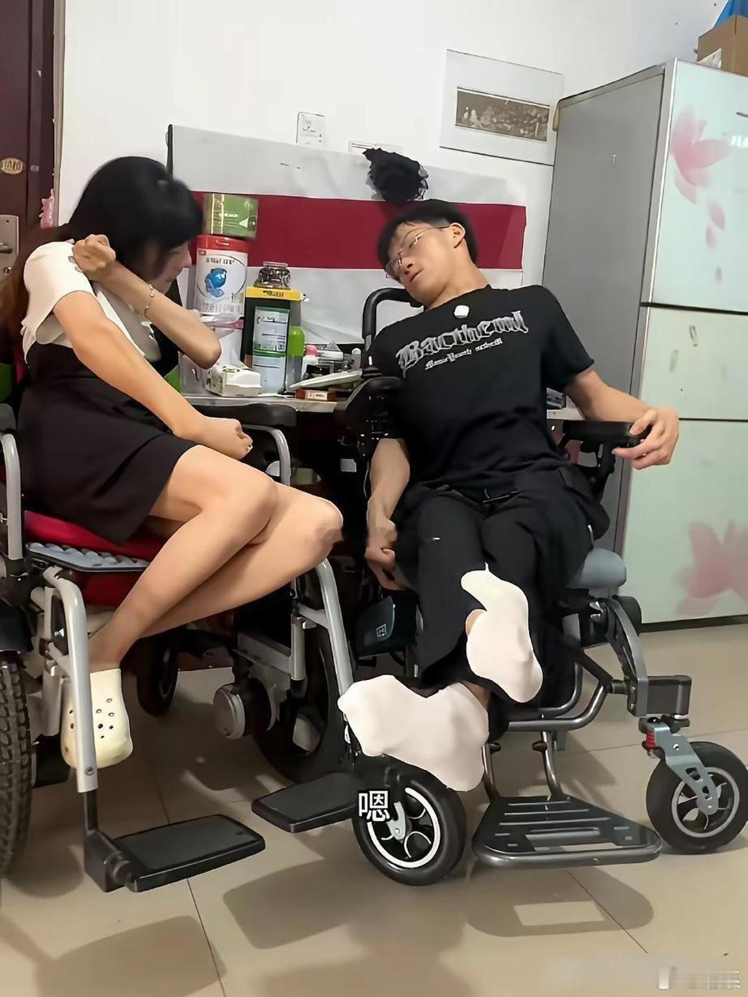 这个恋爱是非谈不可吗？？？听说俩人已经生孩子了