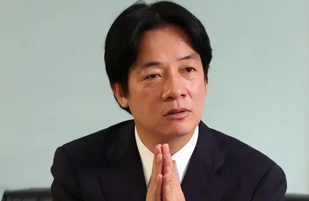 扔下一句“不怕大陆”后，赖清德准备离台！解放军二话不说，先按住日本。

赖清德4