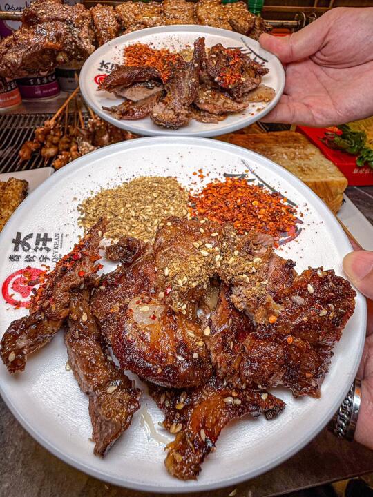 在深圳爆火的碳烤羊腿，终于来广州啦！🔥