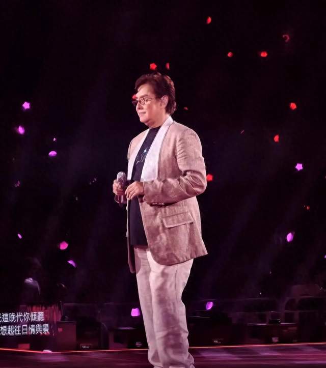 钱多到麻木是什么感觉？76岁谭咏麟一句话，把打工人看沉默了