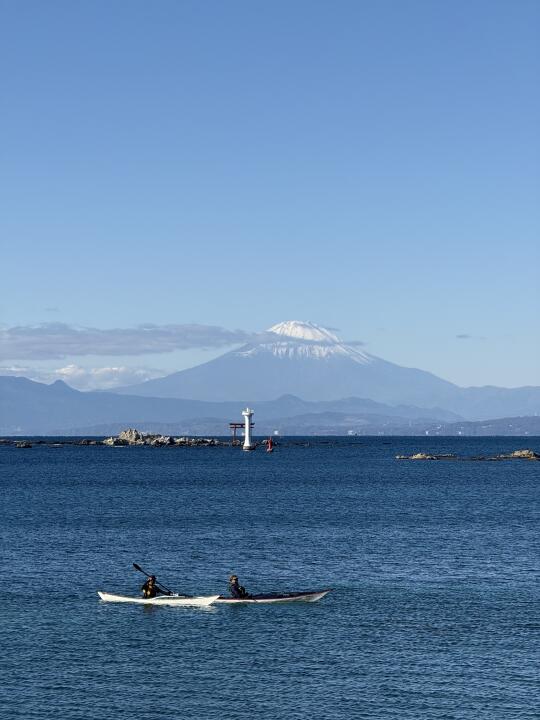 放弃镰仓，在逗子海岸独享富士山与海的浪漫！