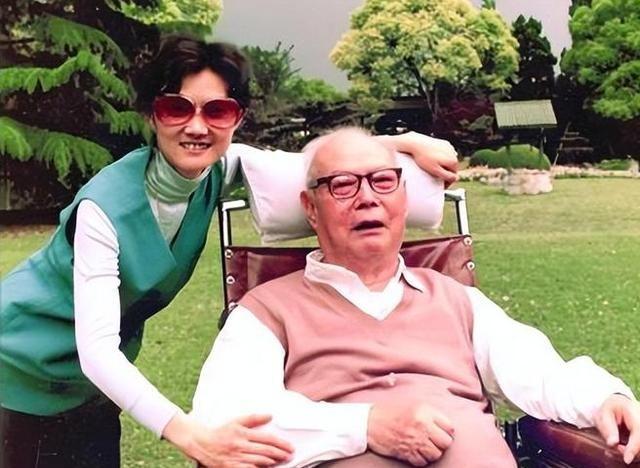 叶剑英是一个什么样的人？不同的人可能会有不同的看法，比如他的女儿叶向真就曾经说过