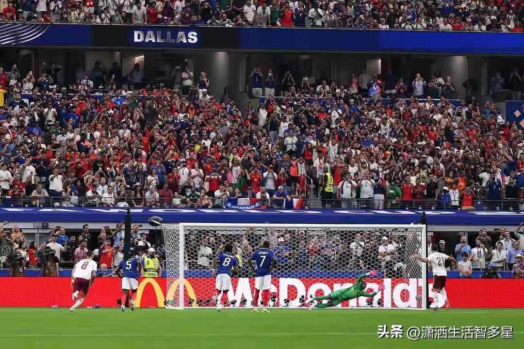 北京时间凌晨3点，达拉斯AT&T体育场上演了一场“传控大师”暴揍“反击刺客”的戏
