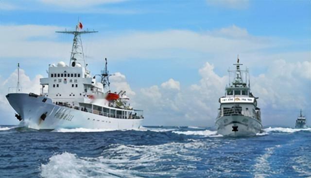 台湾首任军事大学校长，退役上将夏瀛洲说：当年佩洛西窜台，解放军趁势突破了海峡中线