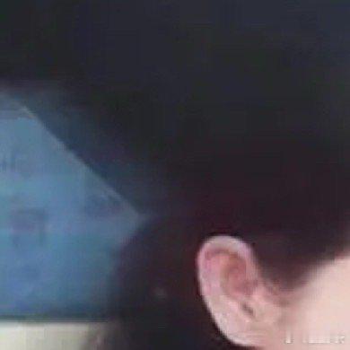 汪小菲已经在给女友看别墅了，如果对方成功生下儿子的话，那大别墅就记在女友名下，反