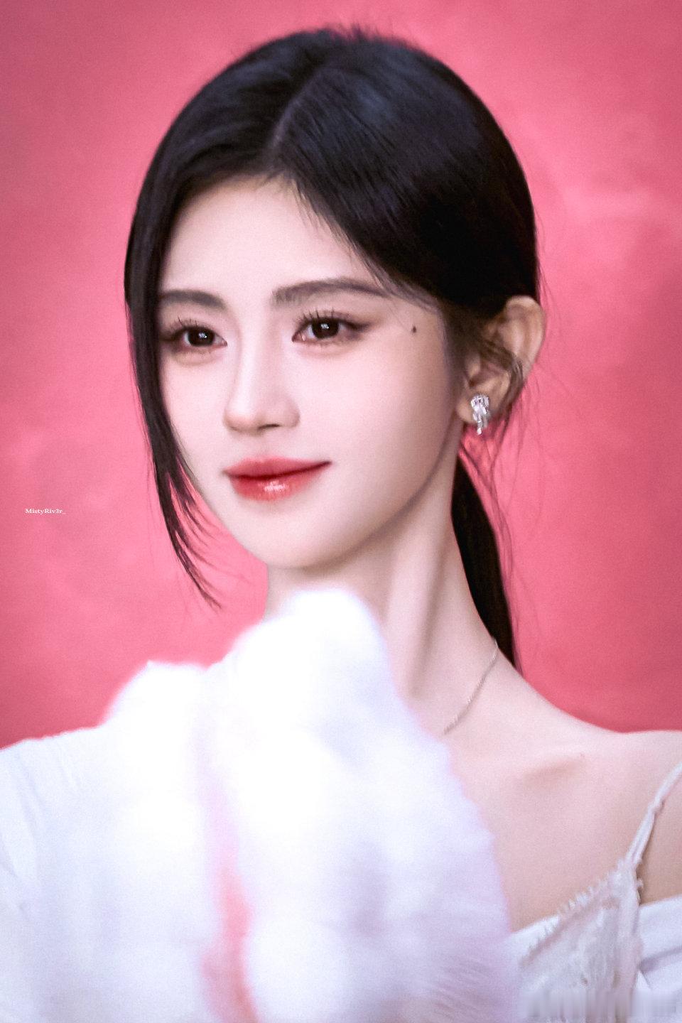 田曦薇姐姐真的好美建模脸一样鞠婧祎