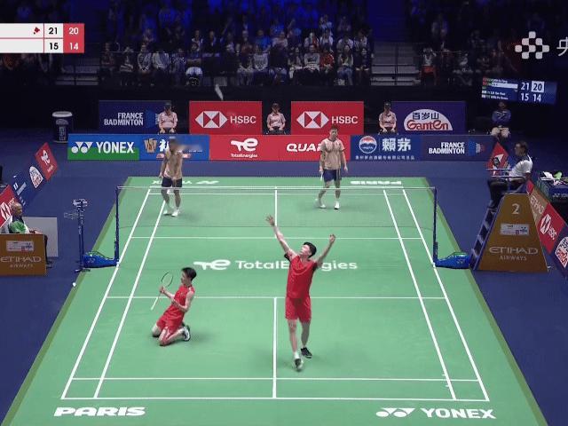 陈柏阳刘毅2比0李哲辉杨博轩（15，14）晋级2025年羽毛球世锦赛男双半决赛下
