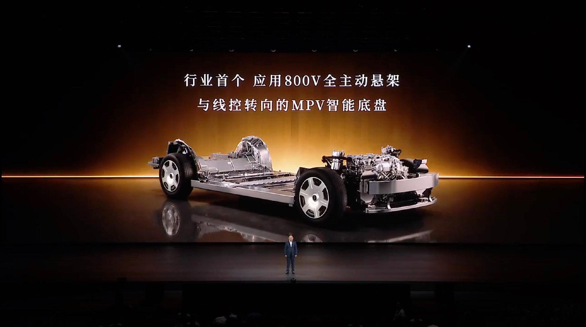 尊界V800售价76.6万起 车子很多的功能和性能方面有了更大的提升和突破了，并