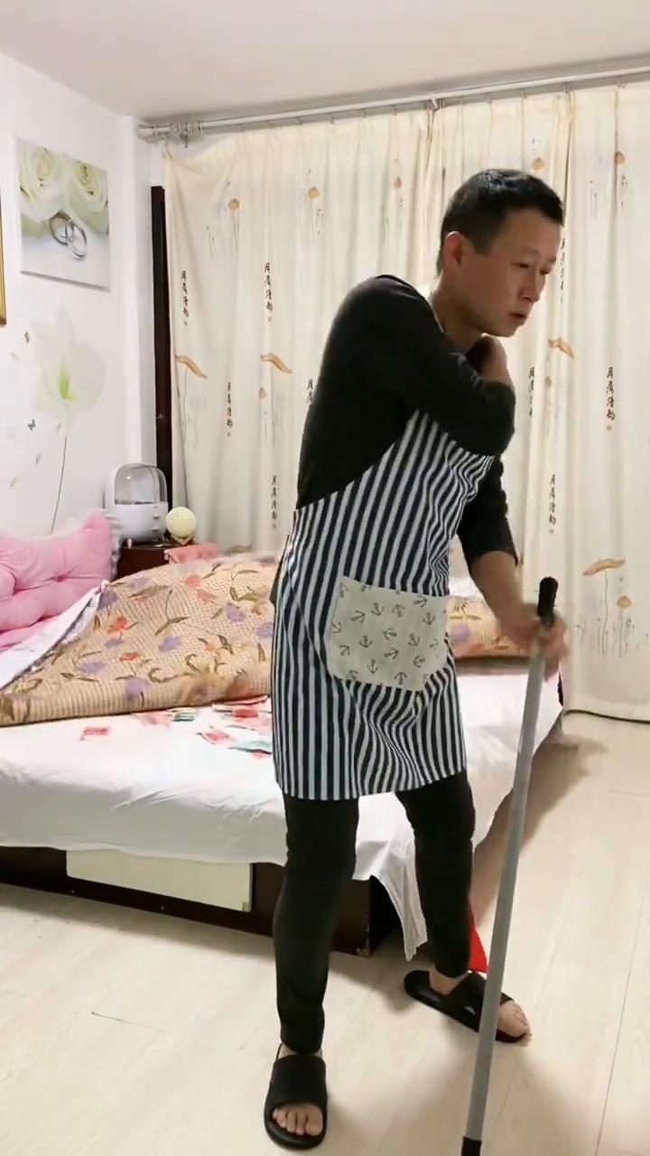 哎呦我的妈，哈哈哈。