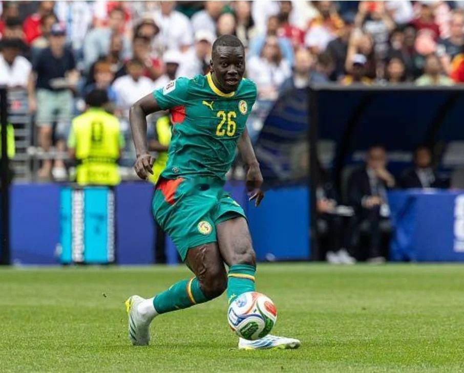 塞内加尔也内讧了内讧后大逆转！这剧本谁写的？2-0领先，塞内加尔🇸🇳葬送了好