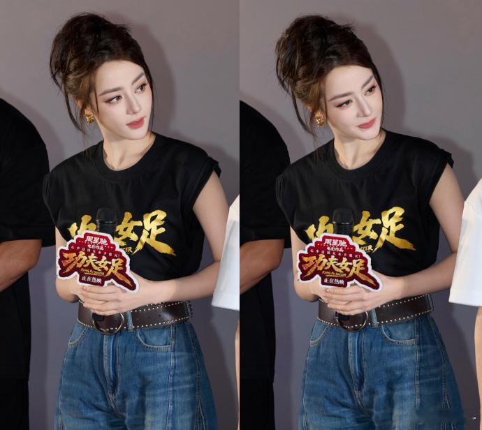 迪丽热巴说周星驰是偶像的存在采访里迪丽热巴真情流露，周星驰是贯穿她童年的偶像，能
