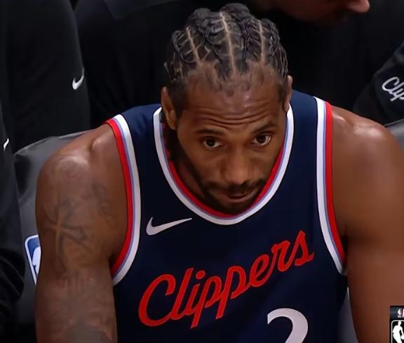 雷霆把伦纳德打服了！
今天雷霆在客场大胜快船。
赛后伦纳德直接表态：雷霆能成为总