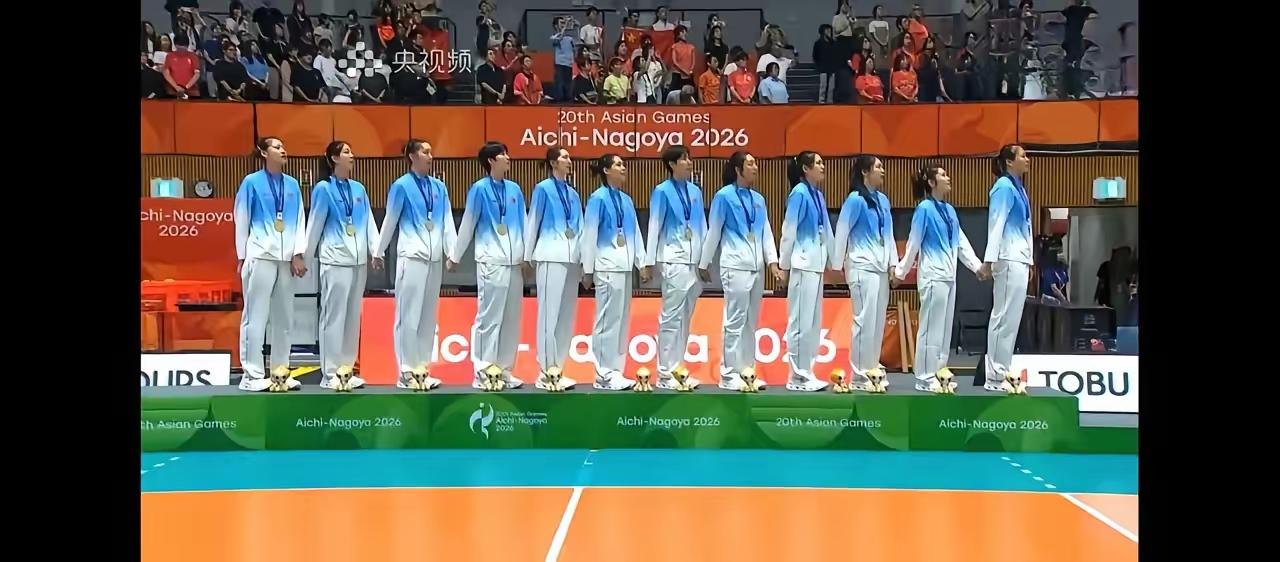 给名古屋亚运会中国六大球队打分。
（满分100分）
 1、 中国女排：95分
十