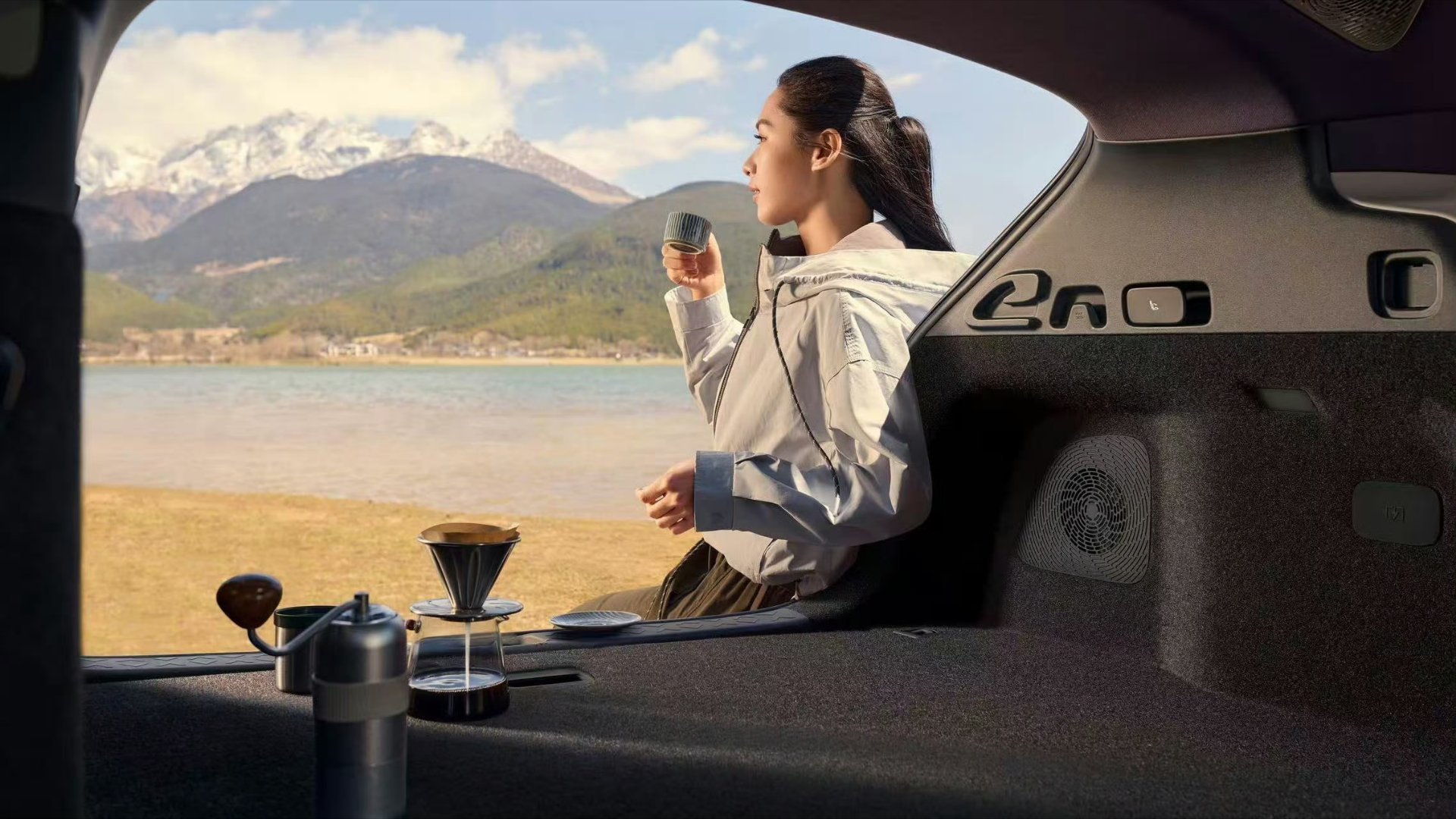 阿维塔06T正式上市，性价比拉满！权益后仅21.59万起，三电机四驱爆出968匹