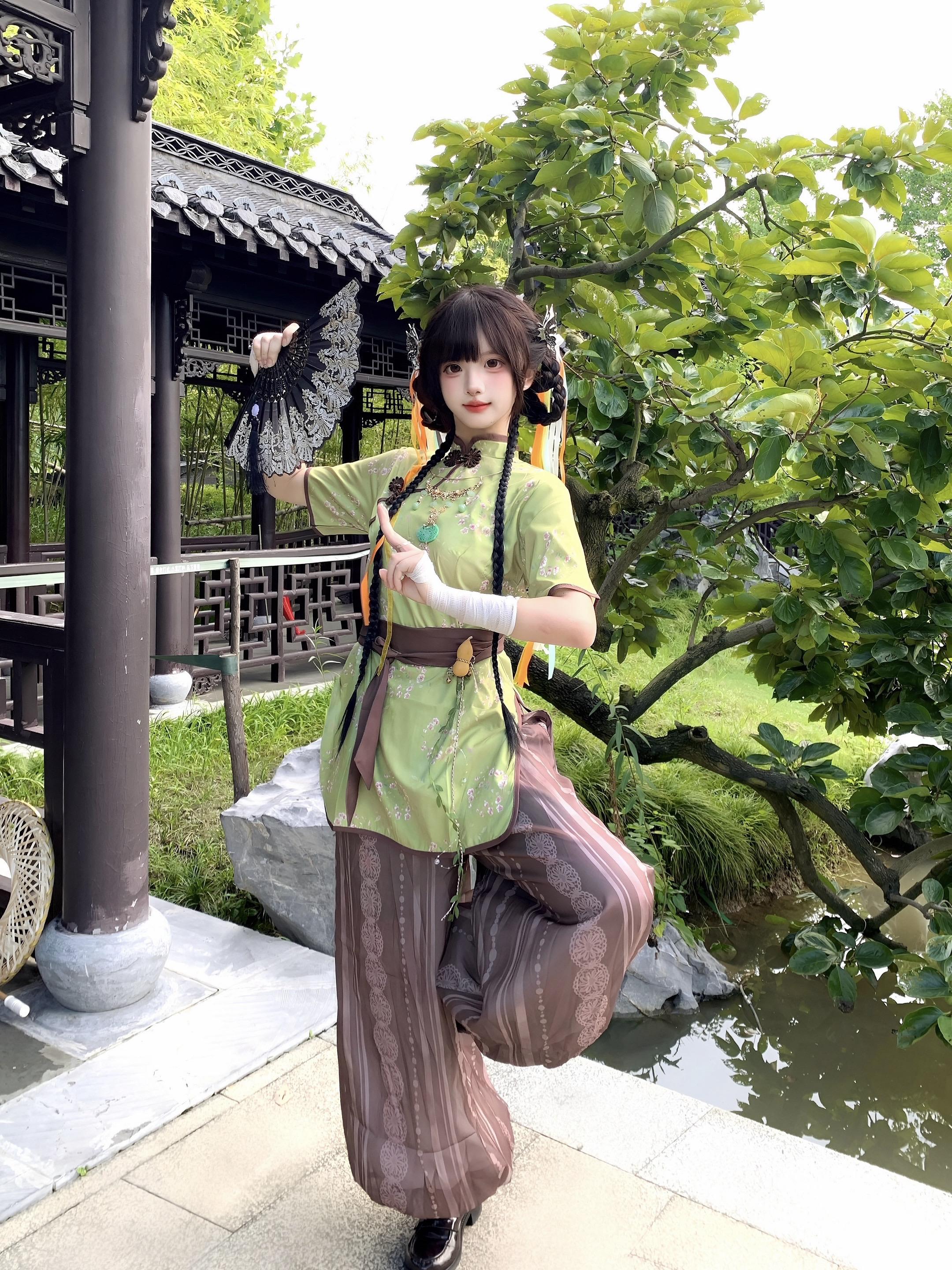 “江东二人组驾到！通通闪开！”全套🥕⑦⓪的中华娘套装！好适合出小乔和...