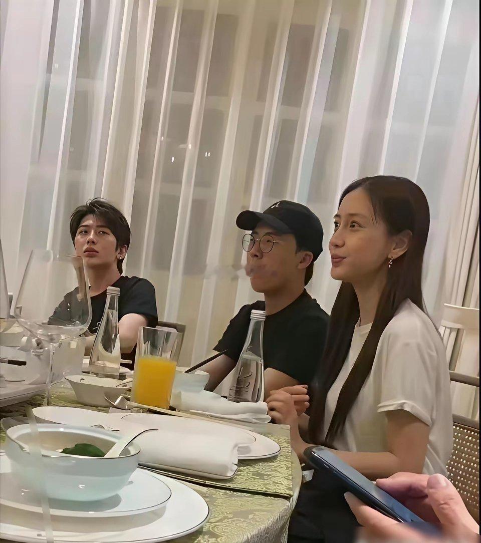 原来，明星私下的饭局都是素颜 