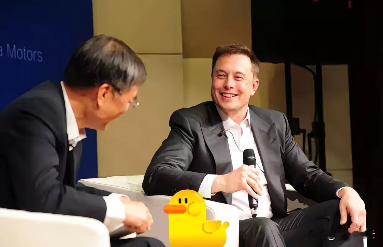 清华大学经管学院院长钱颖一与特斯拉CEO埃隆·马斯克的对话现场，当钱颖一抛出这个