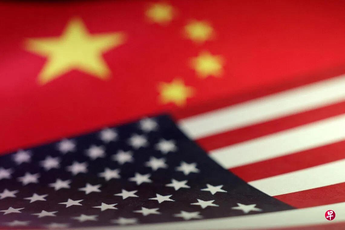 联合早报8月4日报道：“知情人士透露，特朗普政府正起草一项禁令，拟禁止进口中国新