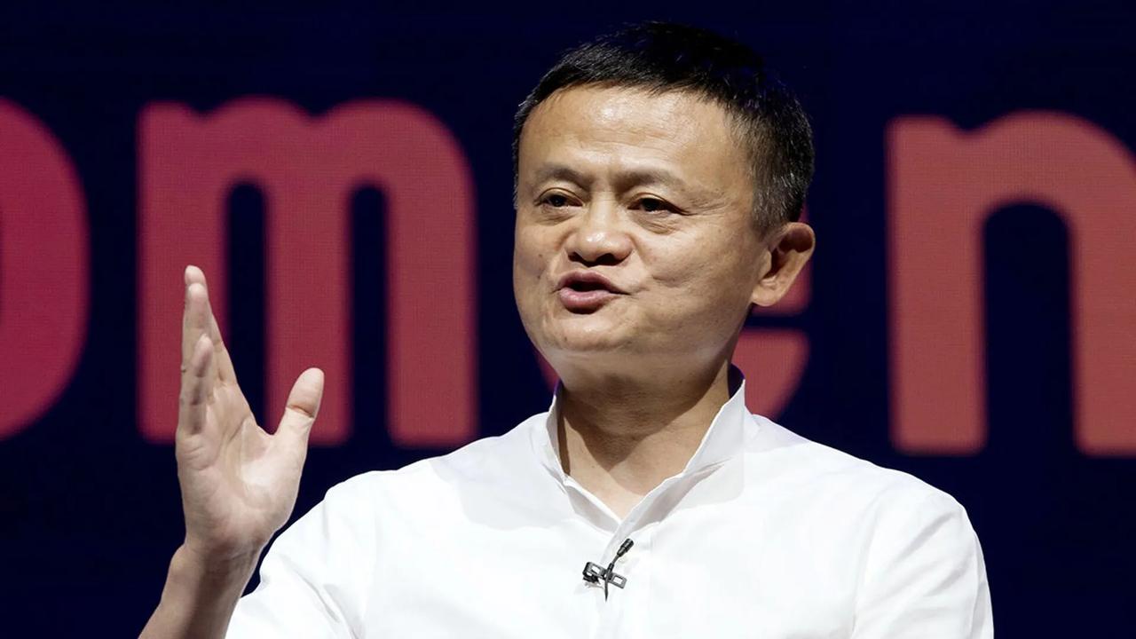 一段归于马云的观点，最近在网络上广泛传播。
 
传言里他提到：中国即将出现一种 