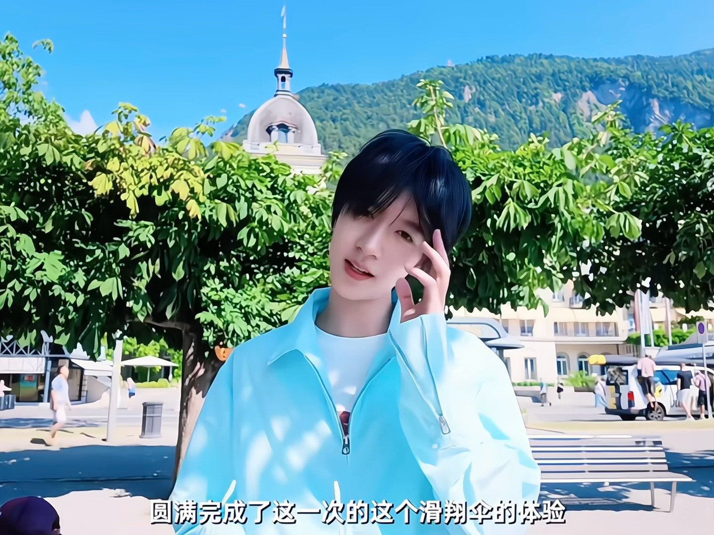 贺峻霖  🍃看这几张live图我都要爽哭了🥲🥵 贺峻霖生日vlog 