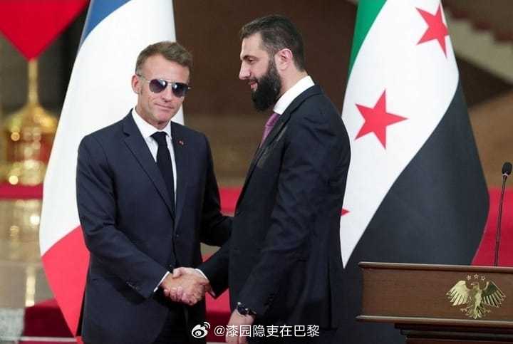 海外新鲜事 🇫🇷🇸🇾 在法国总统马克龙访问大马士革期间，法国与叙利亚签署