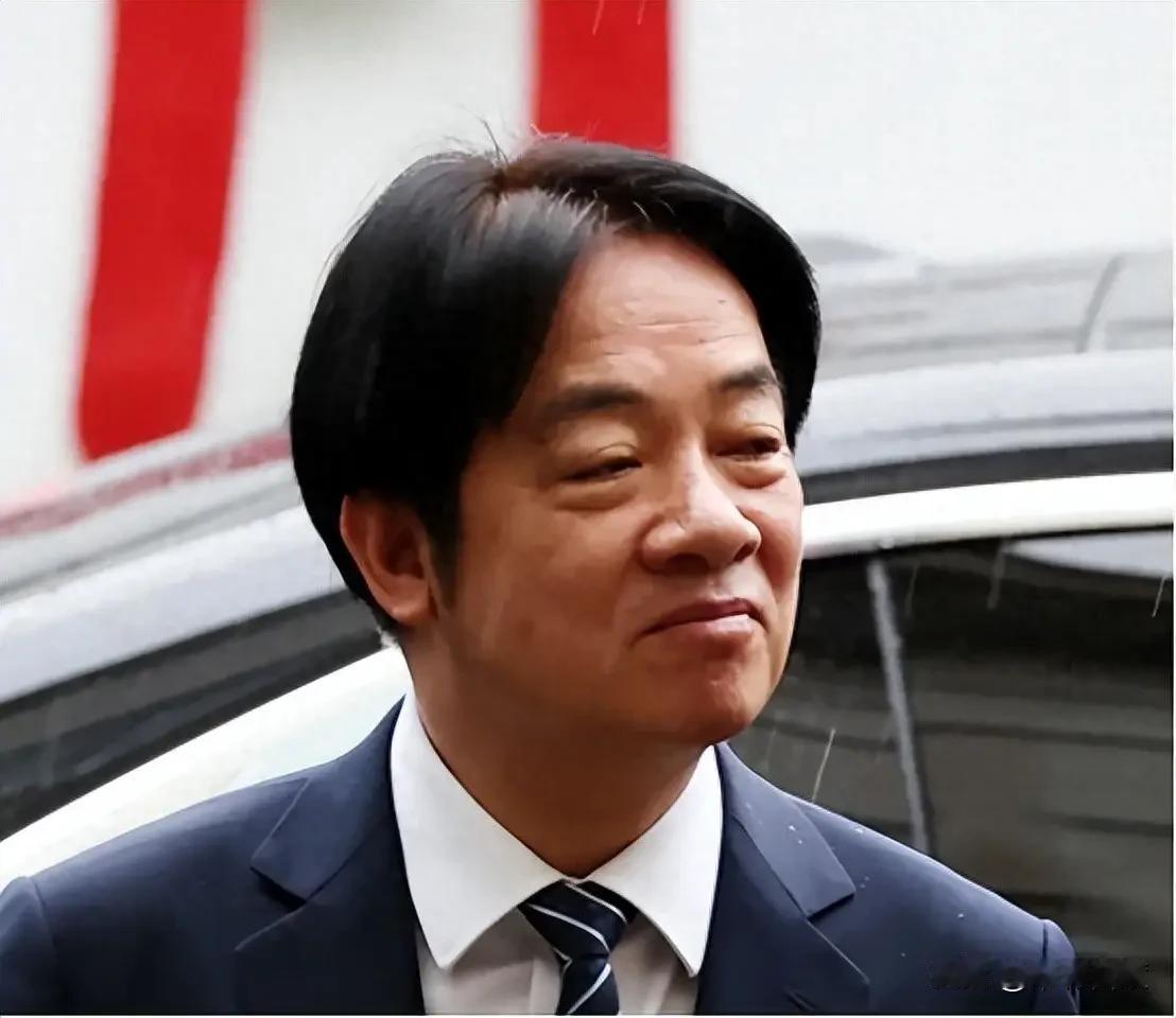 就赖清德这副吊样，如果让他去演汉奸走狗、卖国贼的话，他都不用化妆了，简直就是本色
