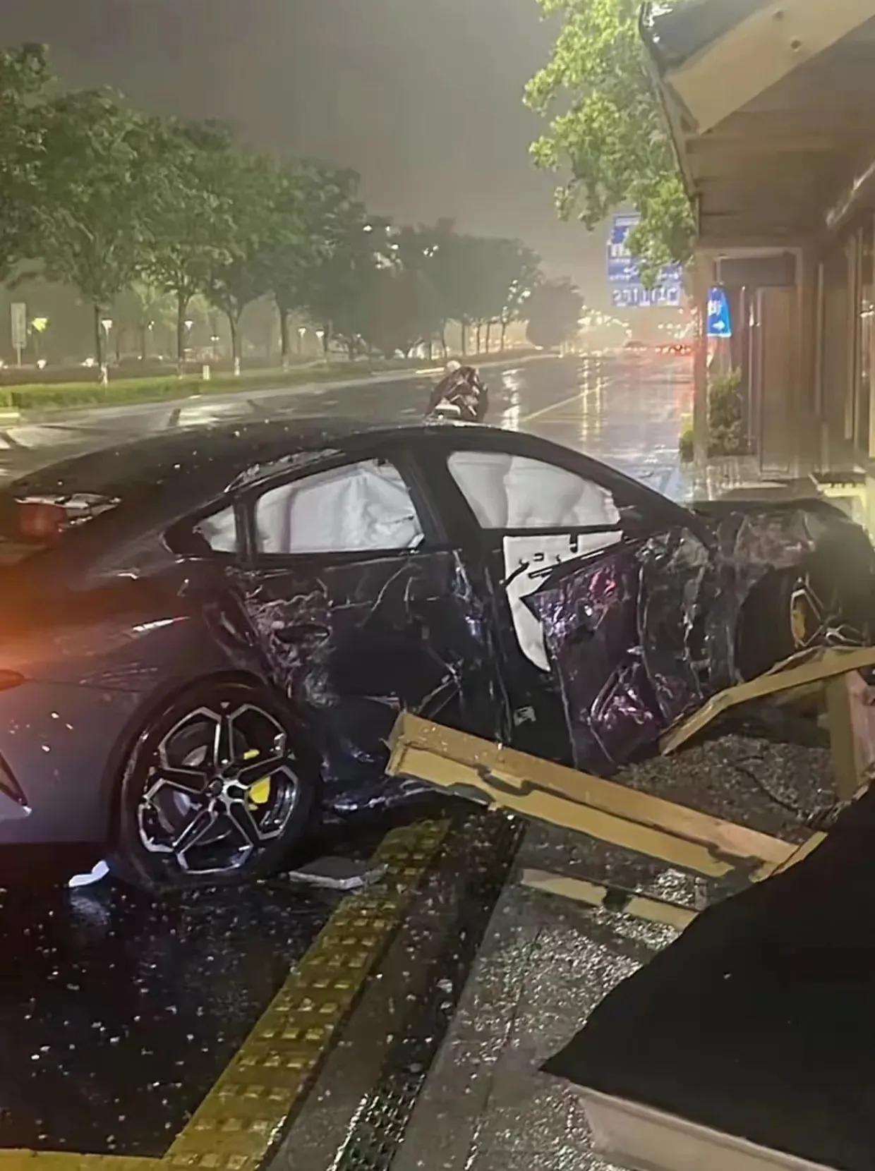 反转这不就来了，小米su7的电芯倒置技术狠狠的争了一口气，电池安全真不是吹的！
