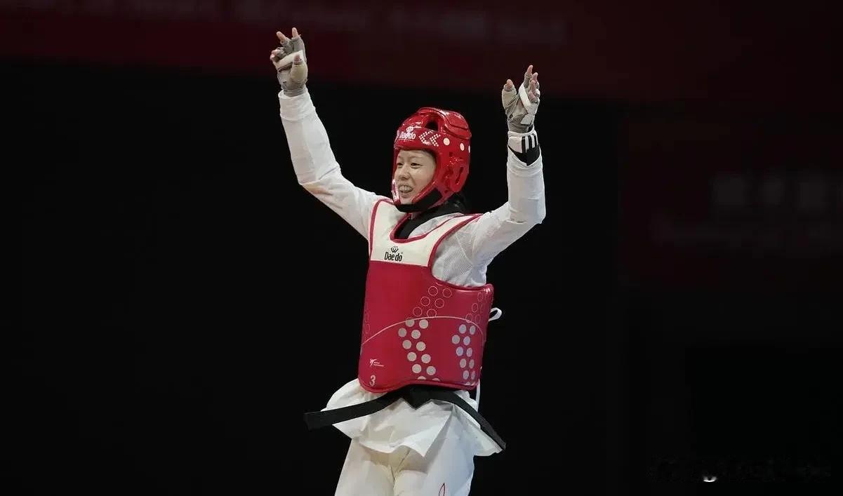 北京时间8月9日晚结束的巴黎奥运会跆拳道女子67公斤级1/4决赛中，中国选手宋洁