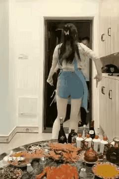 后面这一桌，
一般人真的吃不起。