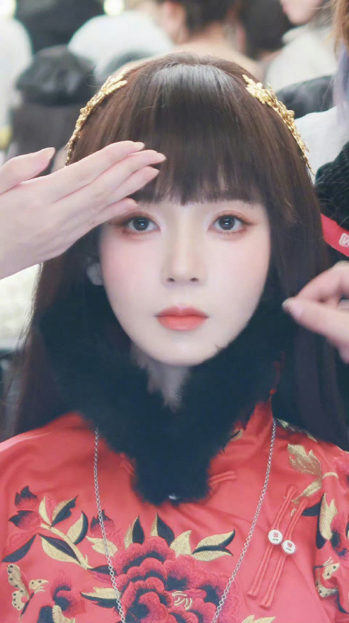 陈瑶乘风时光机岳绮罗造型陈瑶乘风时光机复刻岳绮罗 陈瑶乘风时光机岳绮罗返场 