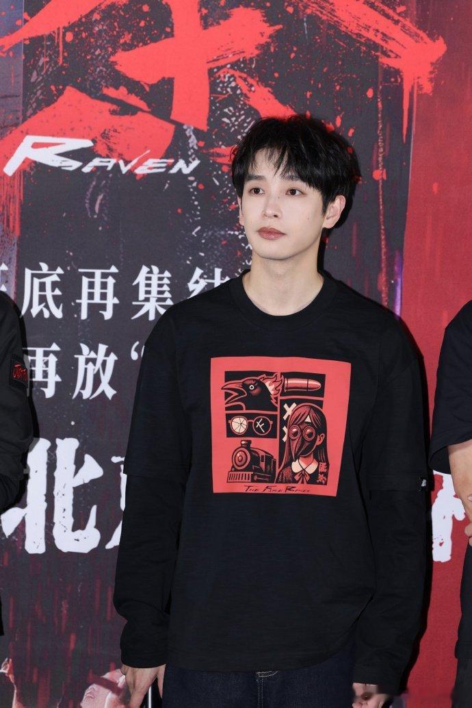 彭昱畅被粤语咬了匿杀彭昱畅名场面！粤语粘牙魔性超哏揪，浑身用力像被粤语咬嘴，好笑