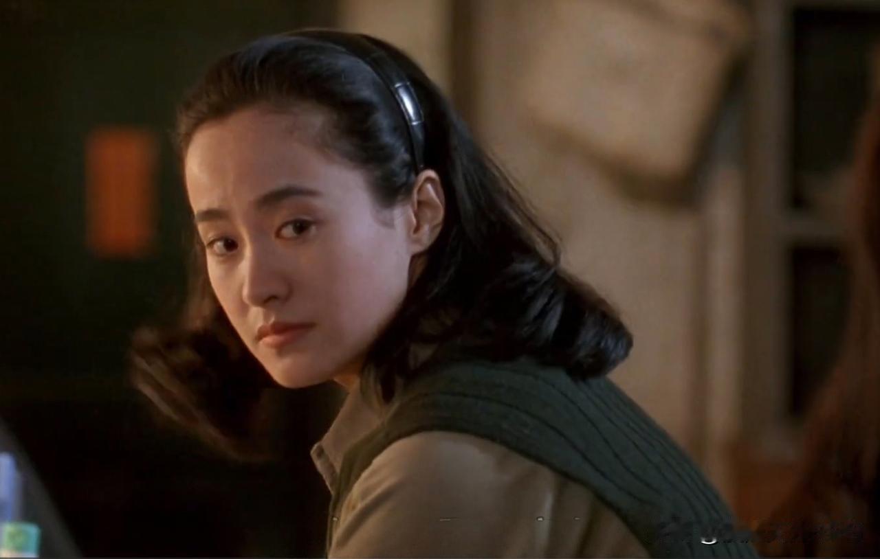 我非常欣赏的一对夫妻，丈夫是才华横溢的著名导演，偶尔也客串一些小角色，有一句著名