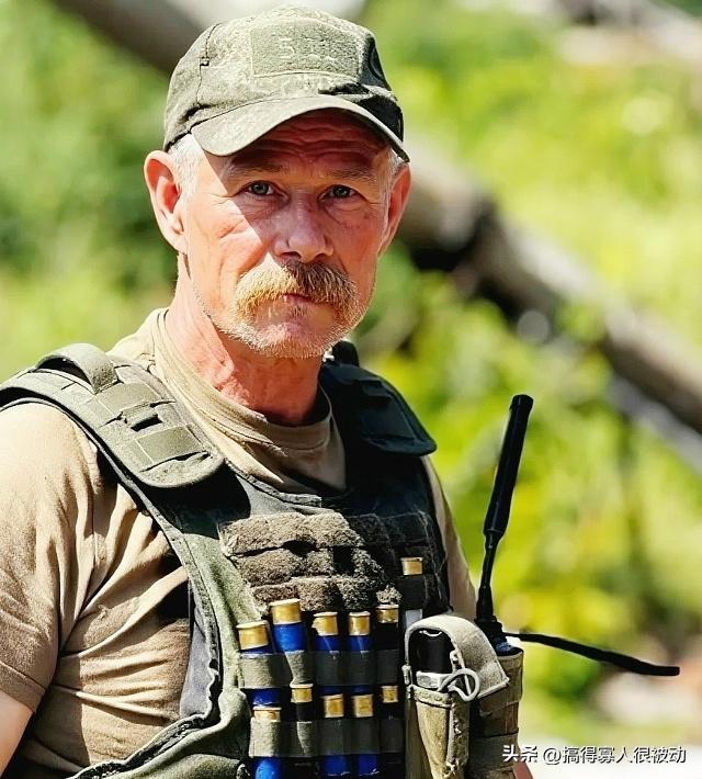 来自俄罗斯彼尔姆的退役老兵格里戈里.佩尔申中校,早年参加过两次车臣战争，在战场的