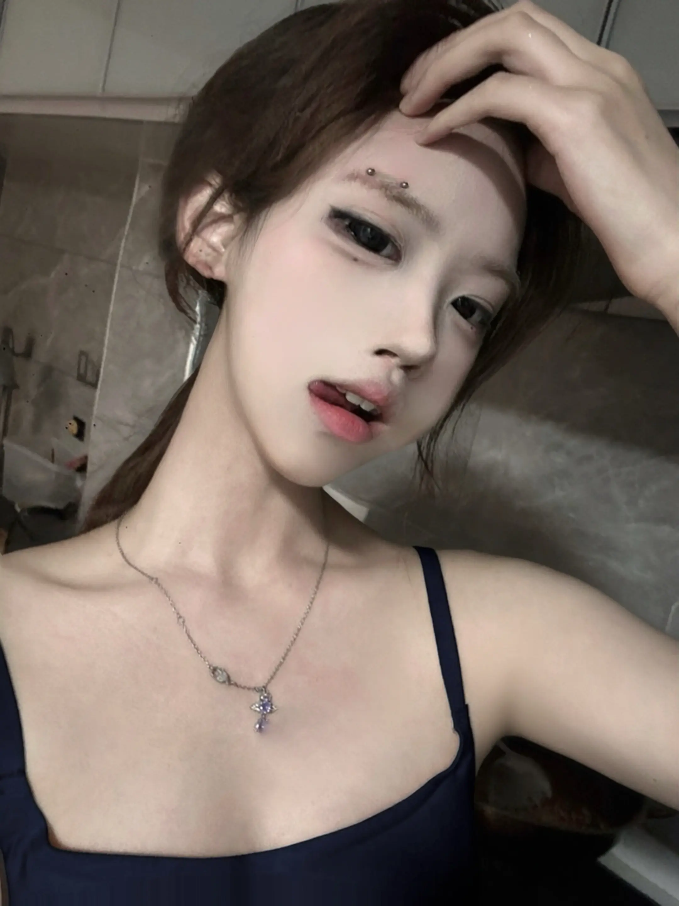 讨厌我的 骂我的 我直接把咱俩的照片p成结婚照你气不气？