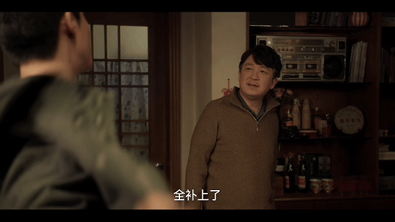 潘粤明新剧神级转场王鹤棣新剧没走的路潘粤明续上了 《黑夜告白》这个转场镜头直接封