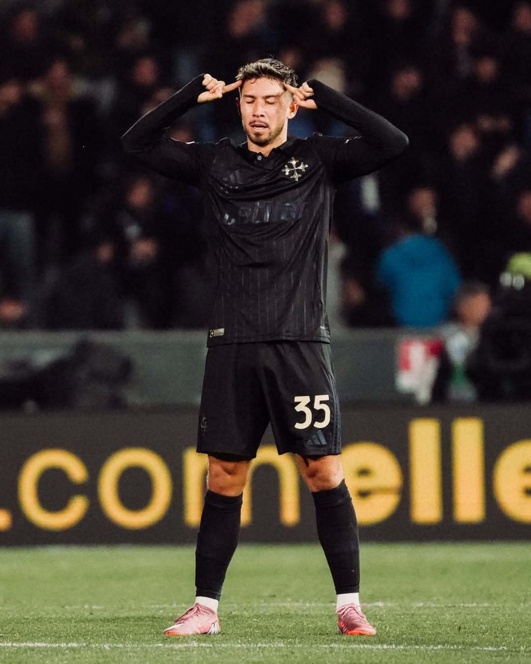 黑金球衣YYDS！球衣资讯 贤聊球衣 阿迪达斯