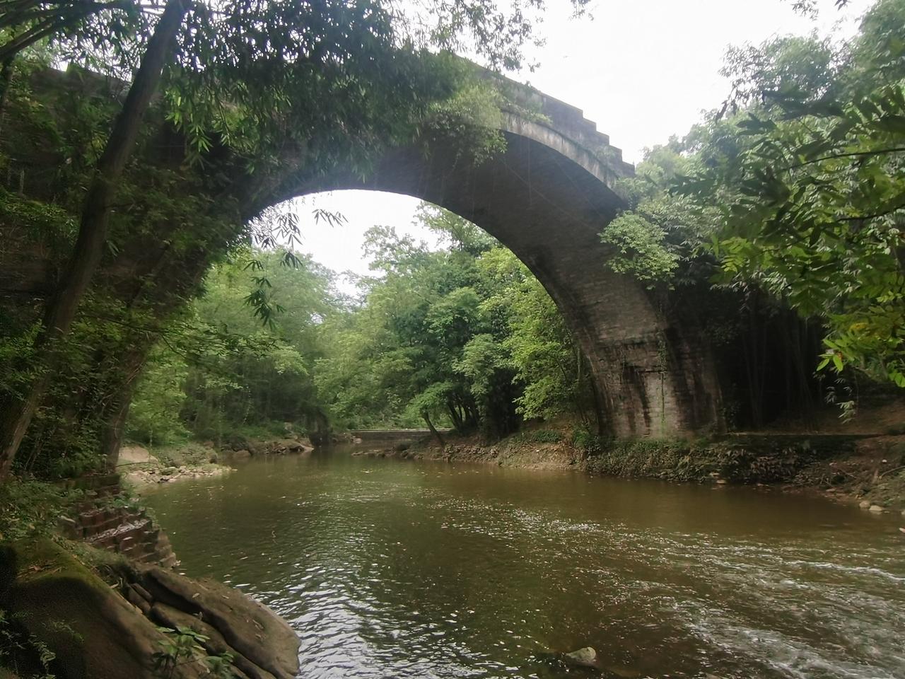 重庆万州瀑布景区