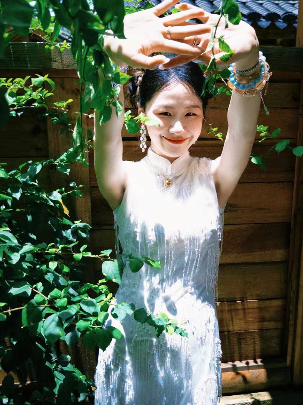 金靖太懂女生了 找到金靖越来越美的原因了 谁懂啊！金靖的美商真的高到离谱，她懂的