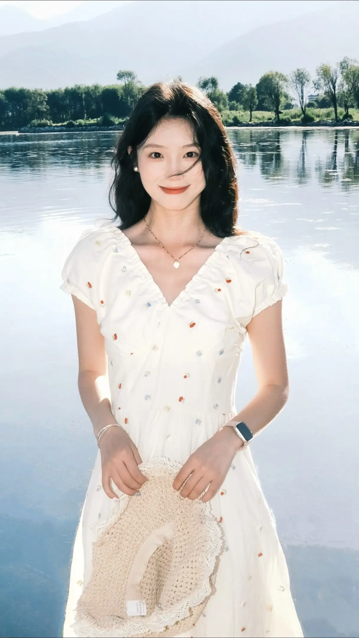 太阳是树的心脏 你是我的。