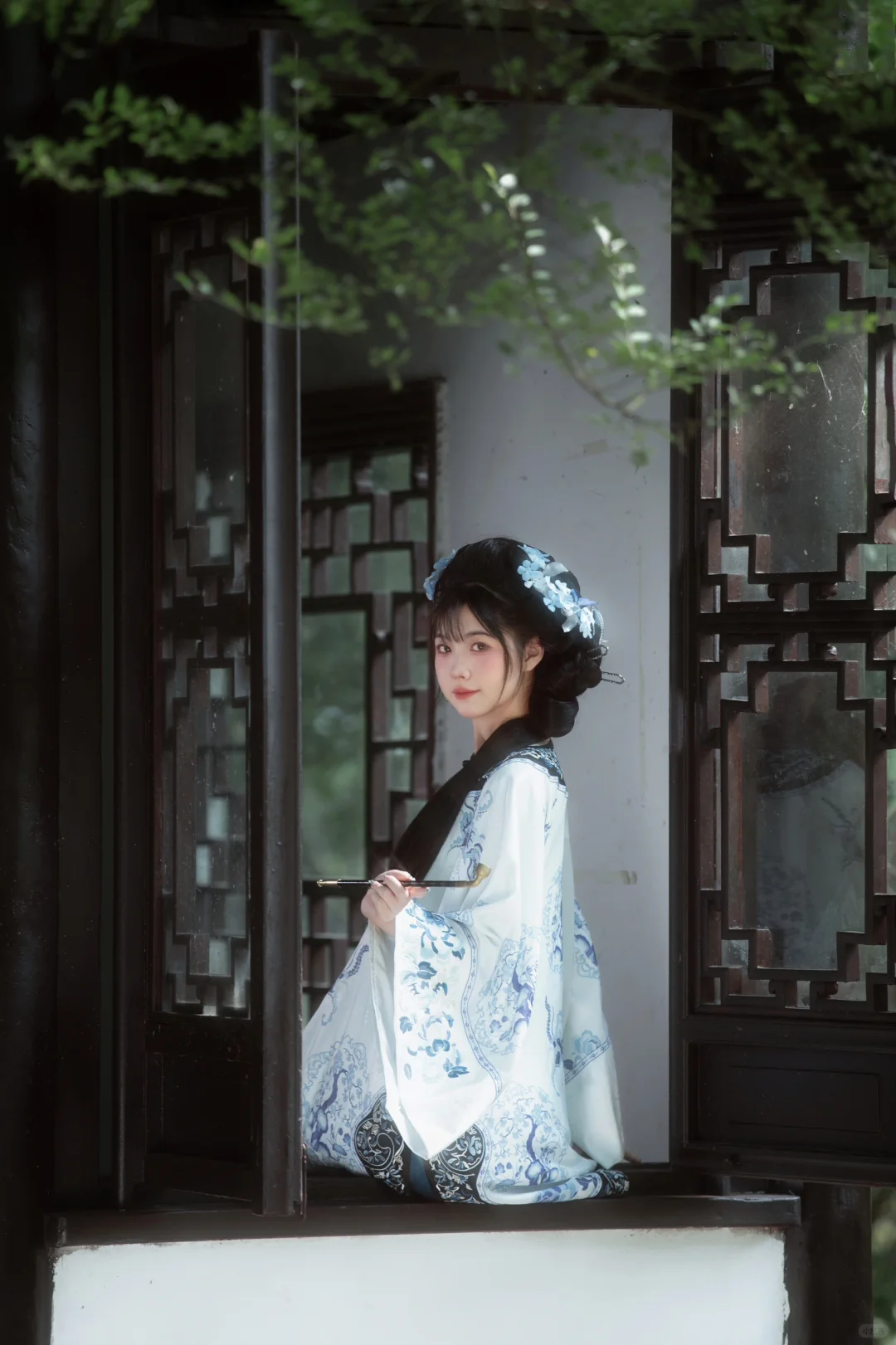 清汉女客片