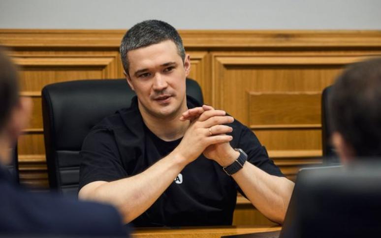 搞技术出身的乌克兰防长费多罗夫，就是不一样，有两把刷子。

2026年1月，费多