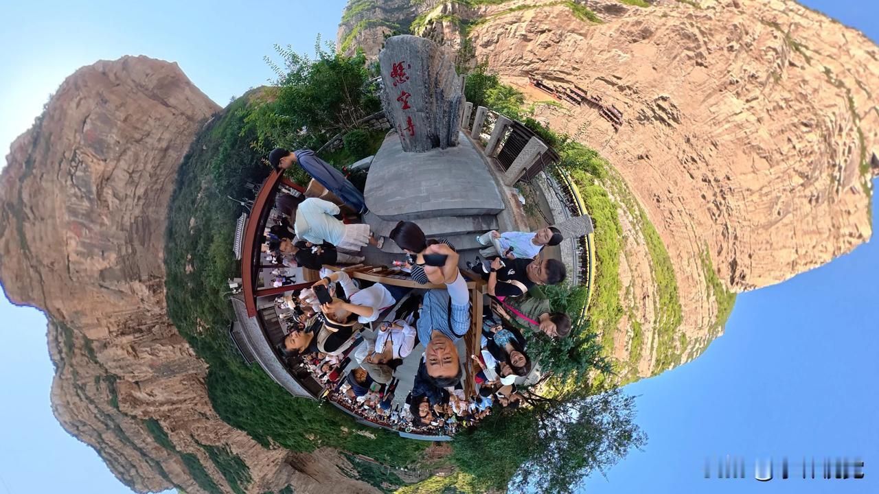 山西大同悬空寺值得一游吗悬空寺景区:人山人海