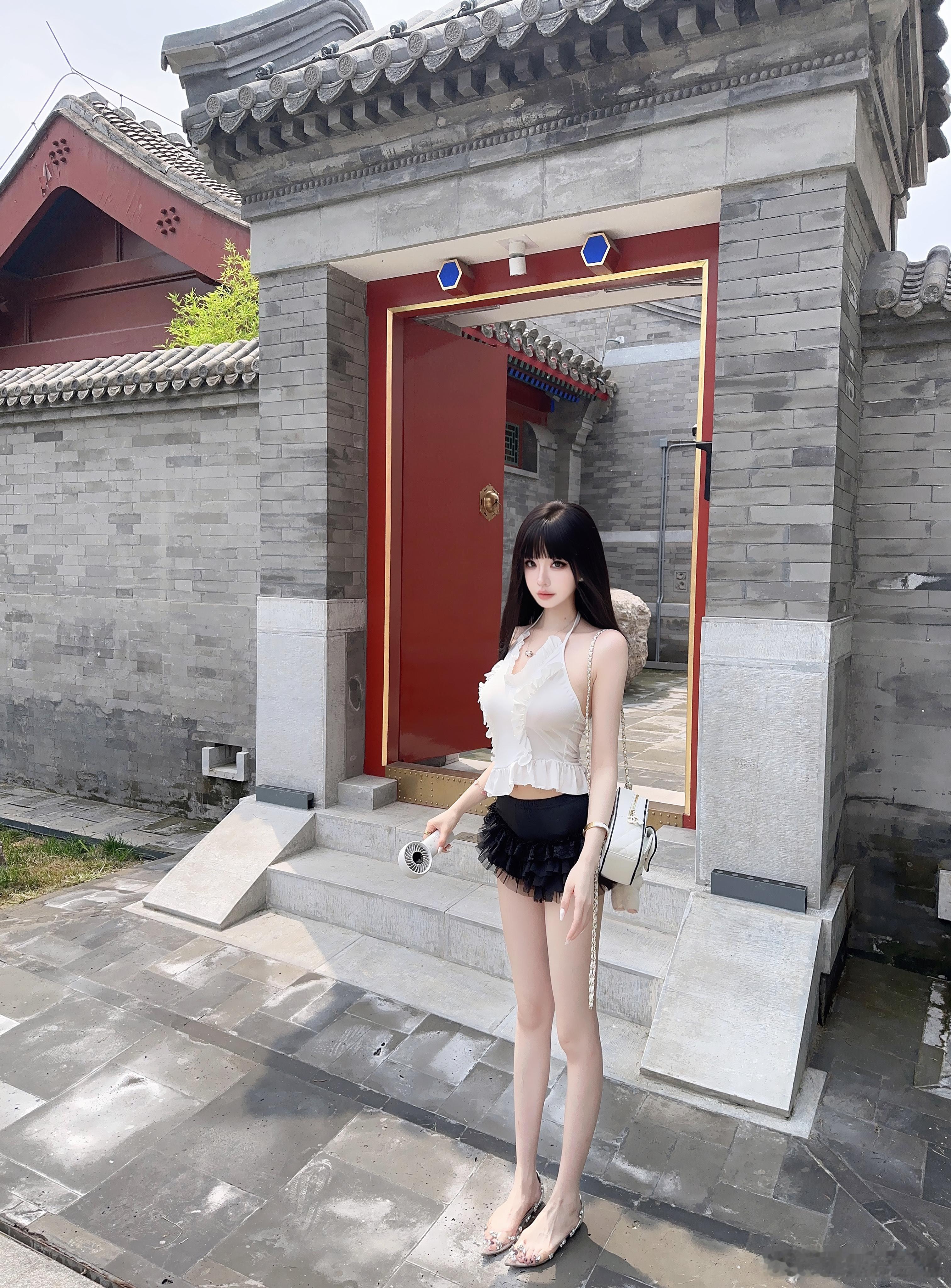 最近的穿搭都很君君 ​​​