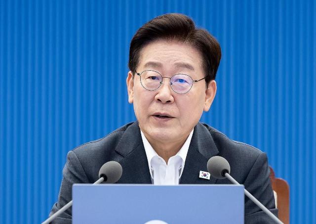 王毅刚离开韩国，李在明的支持率就崩了，中韩回暖也救不了他？

2026年8月20
