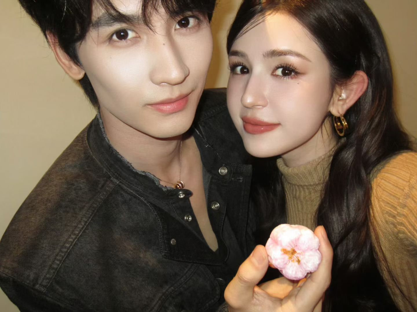 我竟然品出来一丝 ​​​